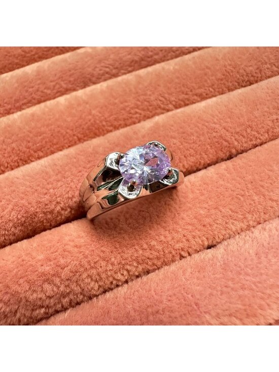 Estate Jewelry - Silver-Tone Light Purple Cubic Zirconia Statement Band Ring Size 8 Lavender